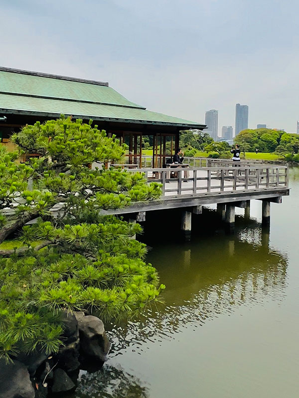 Tokyo Hamarikyū-Park - Top 5 Must See